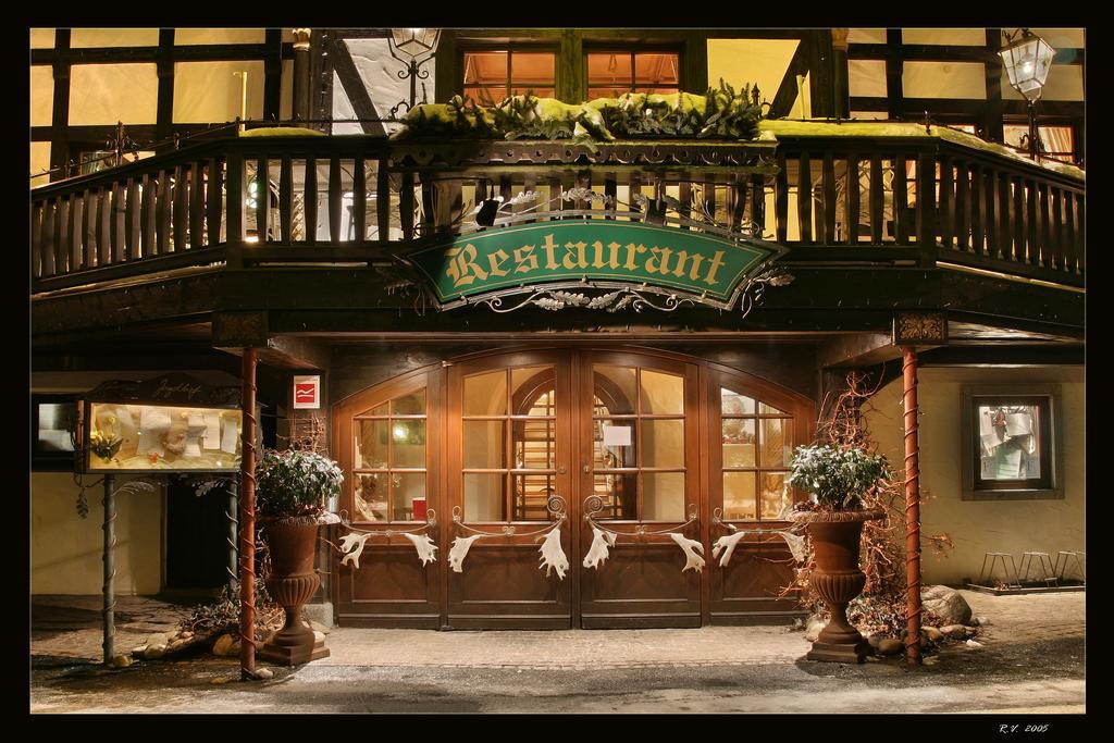 Relais & Chateaux Jagdhof Glashuette バート・ラースフェ エクステリア 写真