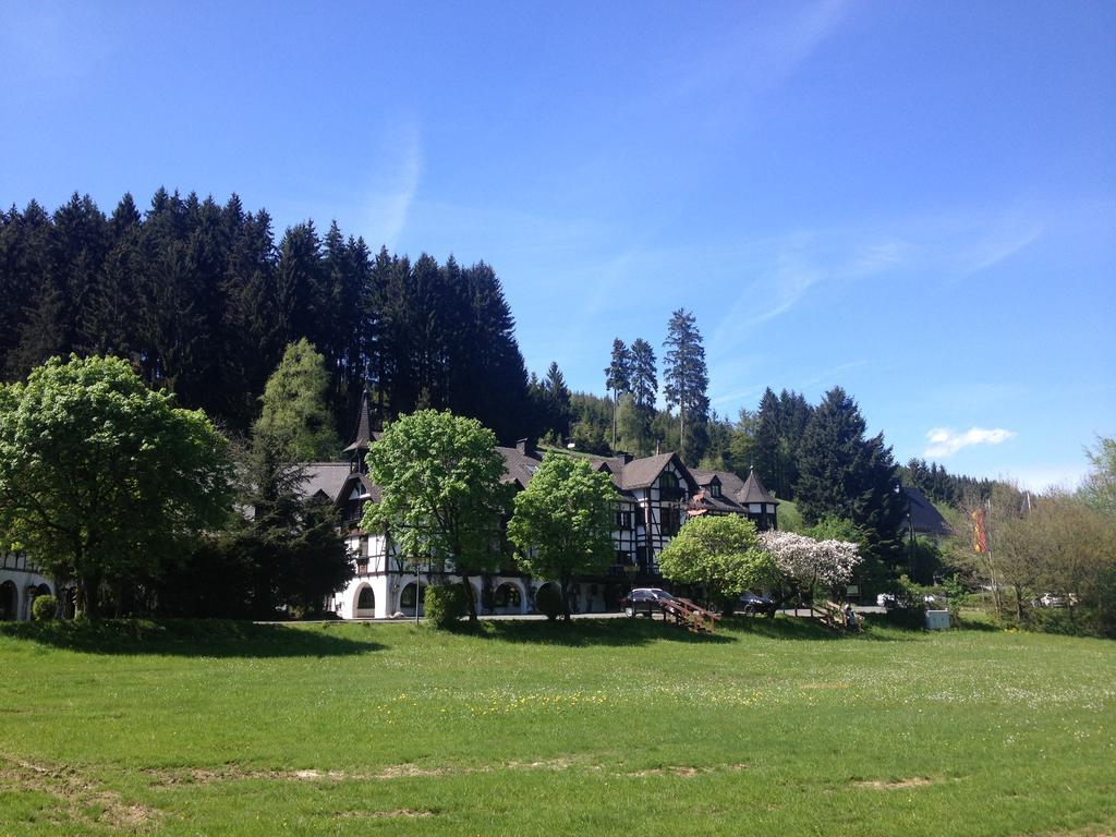 Relais & Chateaux Jagdhof Glashuette バート・ラースフェ エクステリア 写真